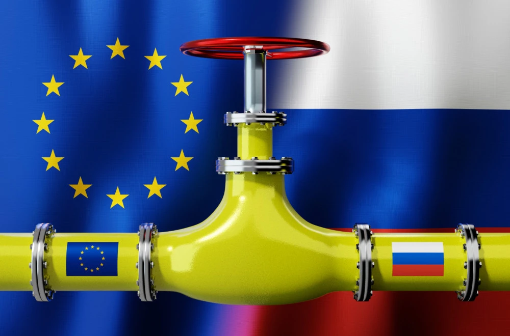 „НЕМАЧКА МОРА ДА ПРЕКИНЕ БОЈКОТ РУСКЕ НАФТЕ И ГАСА“: АфД упозорава да је енергетска политика скупо коштала Немачку
