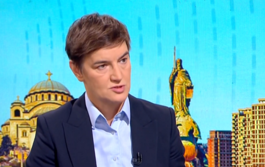 ЗАКАЗАНА СЕДНИЦА О НЕПОВЕРЕЊУ ВЛАДИ ЂУРЕ МАЦУТА! Брнабићева објаснила следећи корак ако влада не добије подршку парламента