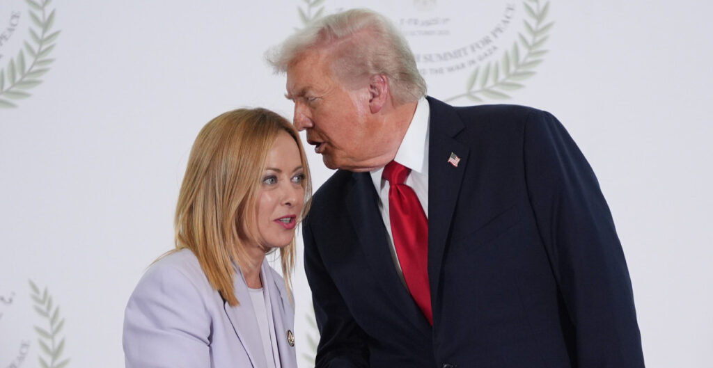 ИЗНЕНАДА ПРЕМИНУО НОВИНАР КОЈИ ЈЕ ПРАТИО СУКОБ ТРАМПА И МЕЛОНИЈЕВЕ: Ко је био Данијеле Компатанђело?