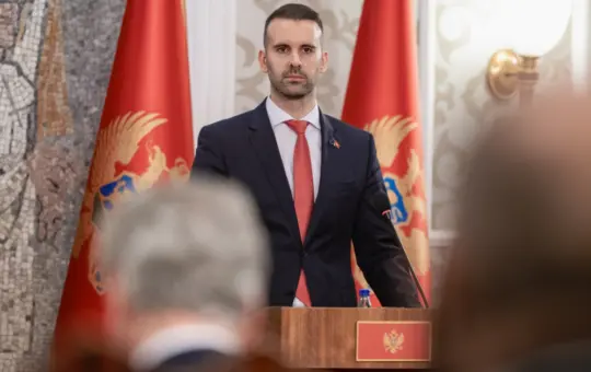 Жесток удар на Србију; Спајић протерује Србе, а потом издаје скандалозна саопштења; Кнежевић одговорио