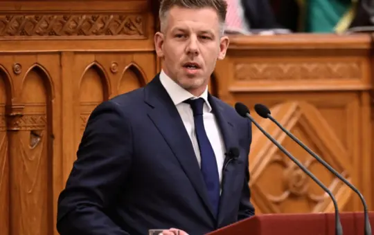 МАЂАР ОПТУЖИО ОРБАНА И ФИДЕС: Најавио обрачун са „политичком и економском мафијом“
