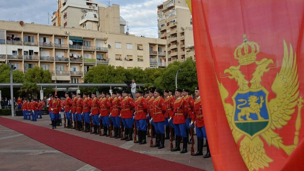 ПРИПАДНИЦИ ВЦГ НА ПАРАДИ ЗА ДАН ПАДА БАСТИЉЕ: Маршираће уз војнике земаља које подржавају Украјину