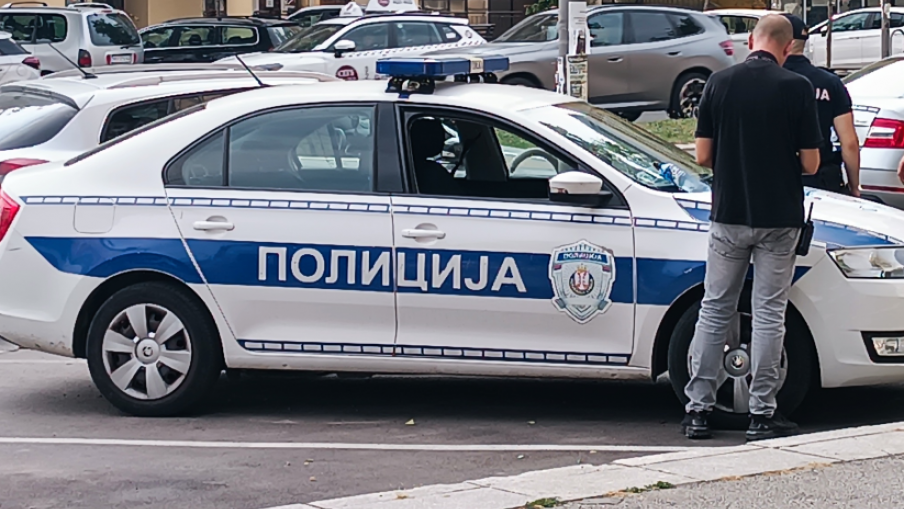 САСЛУШАН ОСУМЊИЧЕНИ ЗА ПОКУШАЈ УБИСТВА КОД ВУКОВОГ СПОМЕНИКА: Бранио се ћутањем, тужилаштво тражи притвор