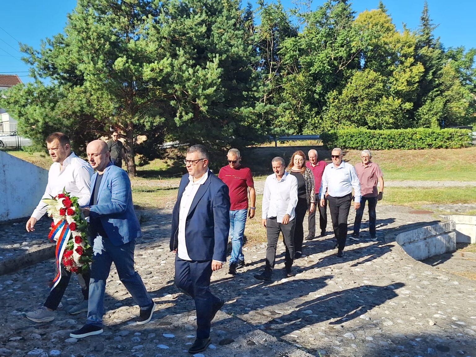 Кнежевић: Овај датум за наук да Црна Гора никад не љуби ланце ни када је у питању далеко надмоћнији непријате