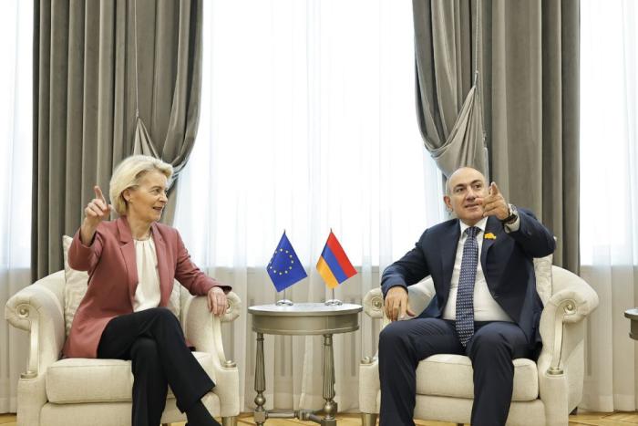 Фон дер Ляйен в Армении