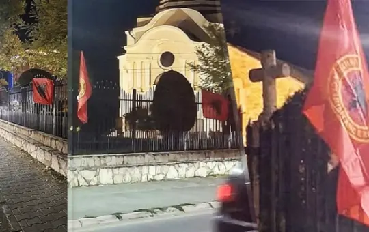 НОВА ПРОВОКАЦИЈА У ЛИПЉАНУ: Заставе Албаније и тзв. ОВК окачене на ограду српских светиња