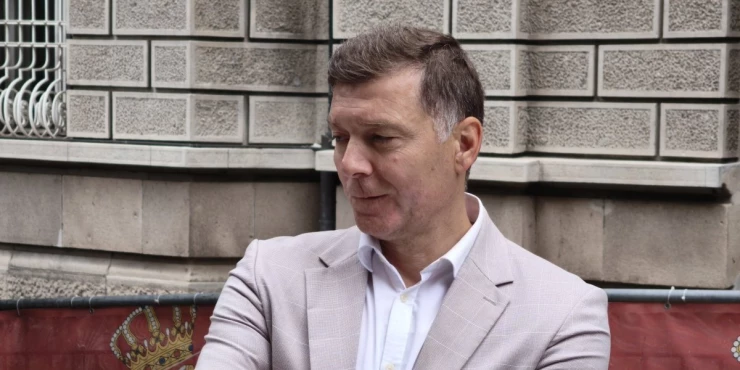 РАЗОТКРИВЕН ЈОШ ЈЕДАН „НЕЗАВИСНИ“ КАНДИДАТ: На блокадерској листи кадар Небојше Зеленовића