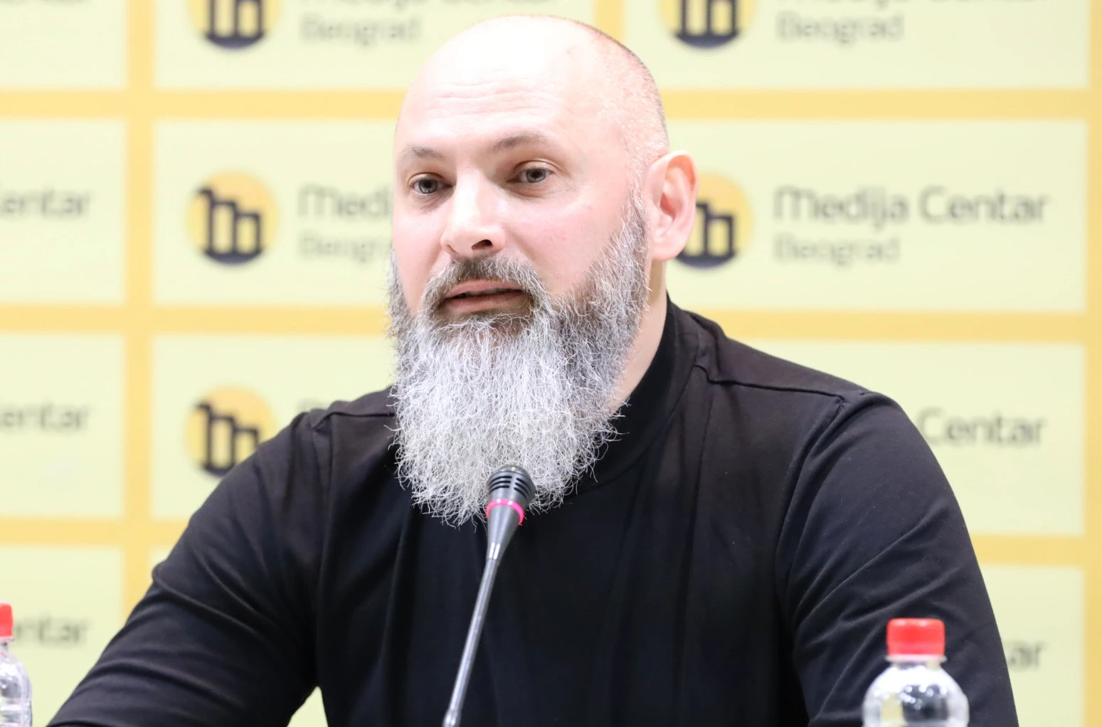 МАРТЕНС РАЗОТКРИО МАРГЕТИЋЕВЕ ЛАЖИ: „Сарајево сафари је бајка за одрасле“