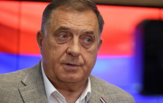 Додик: Политичко Сарајево боли српско јединство