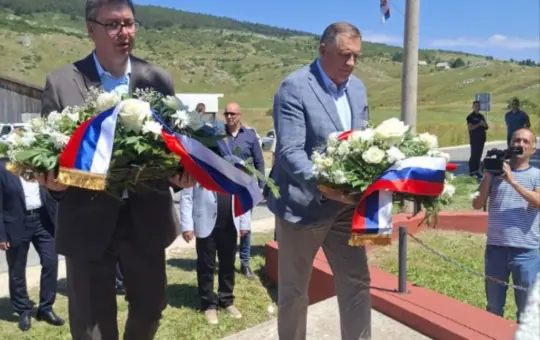 Вучић: Све српско је спаљено и срушено, тешко је овде бити Србин