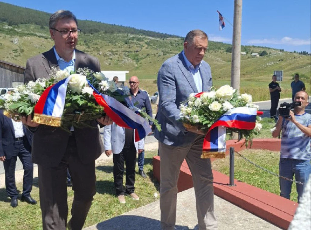 Вучић: Све српско је спаљено и срушено, тешко је овде бити Србин