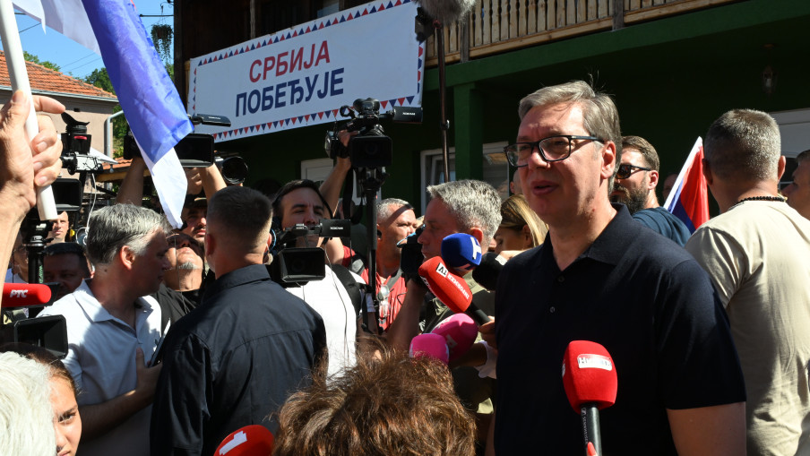 Вучић: Грађане чека значајно повећање прихода, предлажем веће плате за лекаре у селима