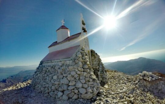 Црква Румија
