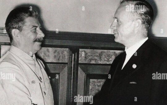 joseph-stalin-and-joachim-von-ribbertrop-23-august-1939-1939-private-collection-2gpwfxj-1