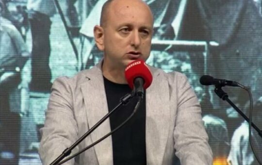 Милан Кнежевић у Мркоњић Граду