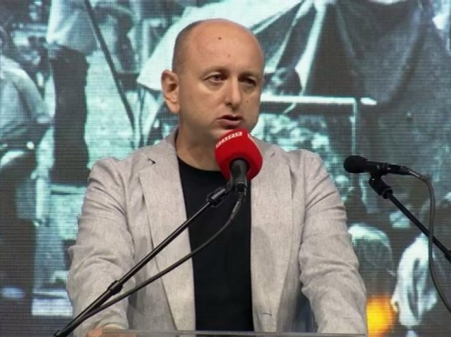 Милан Кнежевић у Мркоњић Граду