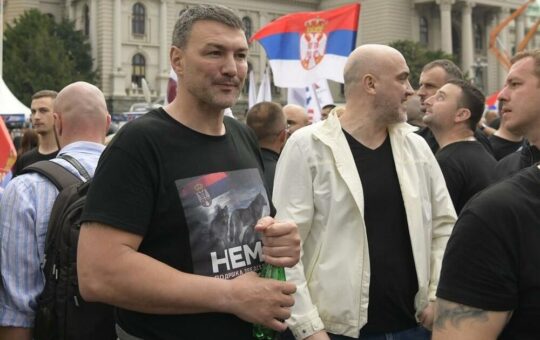 Влада Мандић