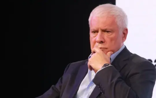 ПАЈТИЋ ПРЕКО БЛОКАДЕРСКЕ ЛИСТЕ ВРАЋА ДС! Тадић себе види као министра спољних послова и то више не крије