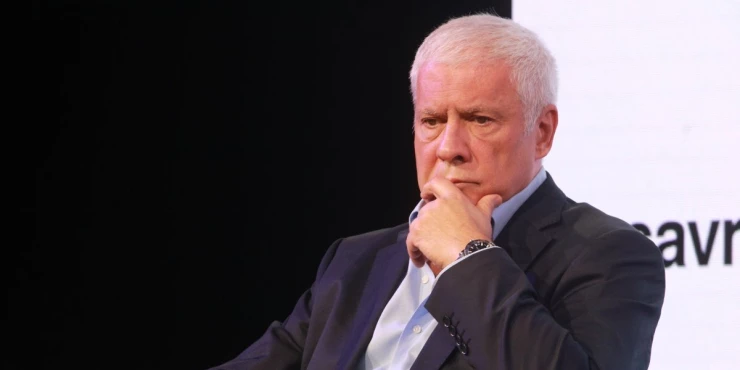 ПАЈТИЋ ПРЕКО БЛОКАДЕРСКЕ ЛИСТЕ ВРАЋА ДС! Тадић себе види као министра спољних послова и то више не крије
