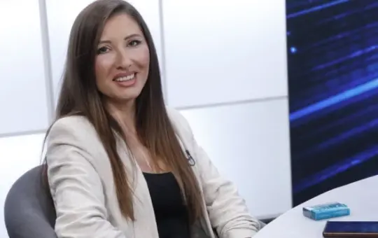 Скандал у Ужицу: Блокадери напали уредницу Васељенске Весну Веизовић