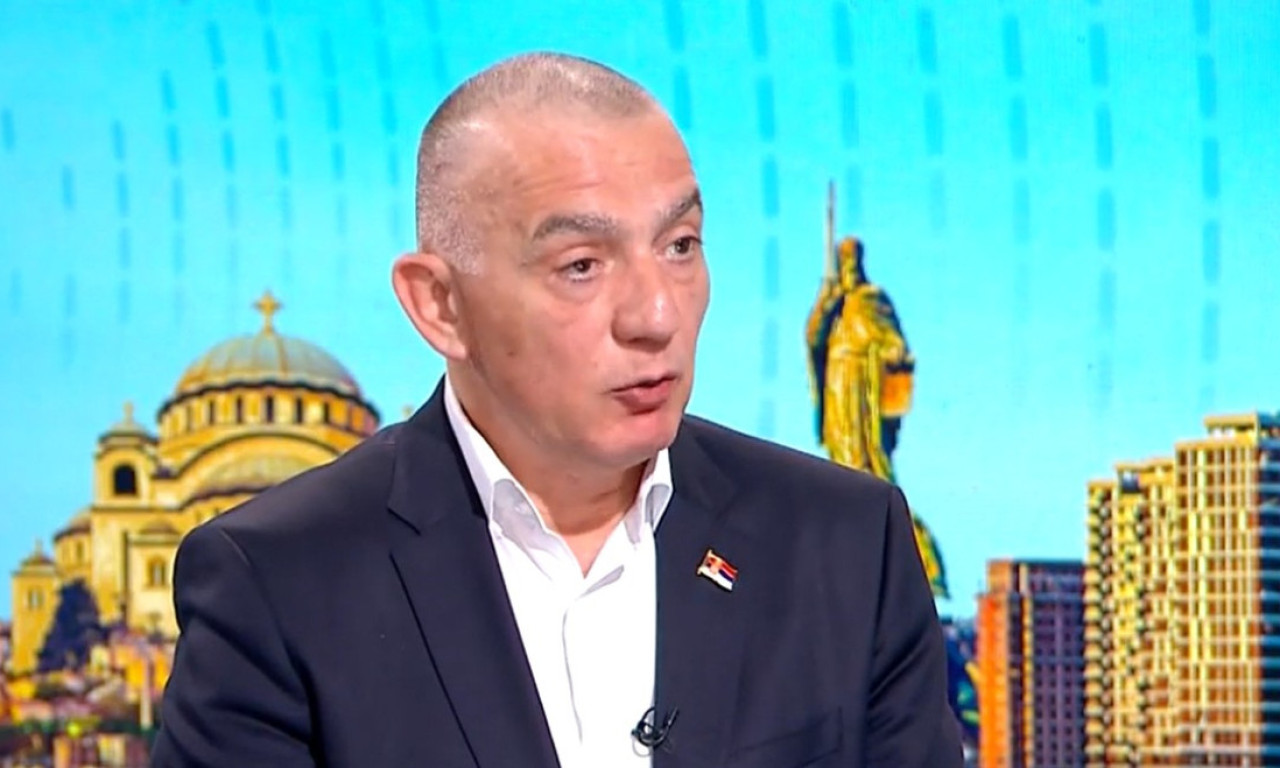 ВУЈИЋ У „УРАНКУ“ РАЗБИО СВЕ ДИЛЕМЕ О САХРАНИ МЛАДИЋА: Држава је испоштовала жељу породице, људи су показали пијетет према генералу!