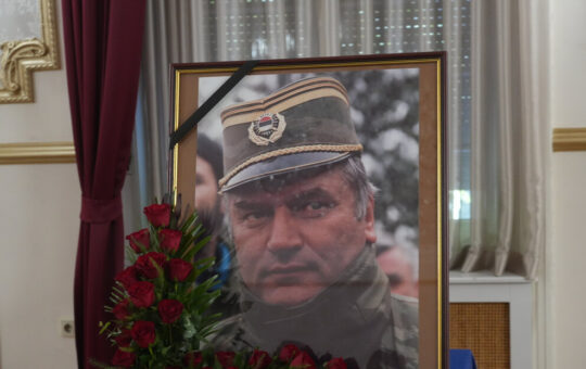 Одржана комеморација Ратку Младићу у Дому Војске: Путуј генерале у вечност, међу српске јунаке