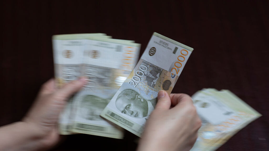 Сутра почиње пријава за 6.000 динара: Ко има право на ту врсту помоћи државе, када почиње исплата