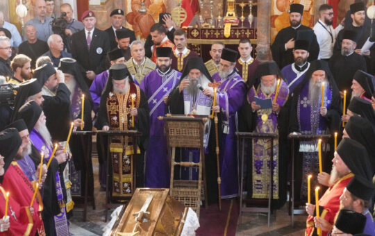 НОВИ УДАР ИЗ ХРВАТСКЕ НА СРБИЈУ: Из Загреба траже да се патријарху Порфирију забрани улазак у Европску унију!
