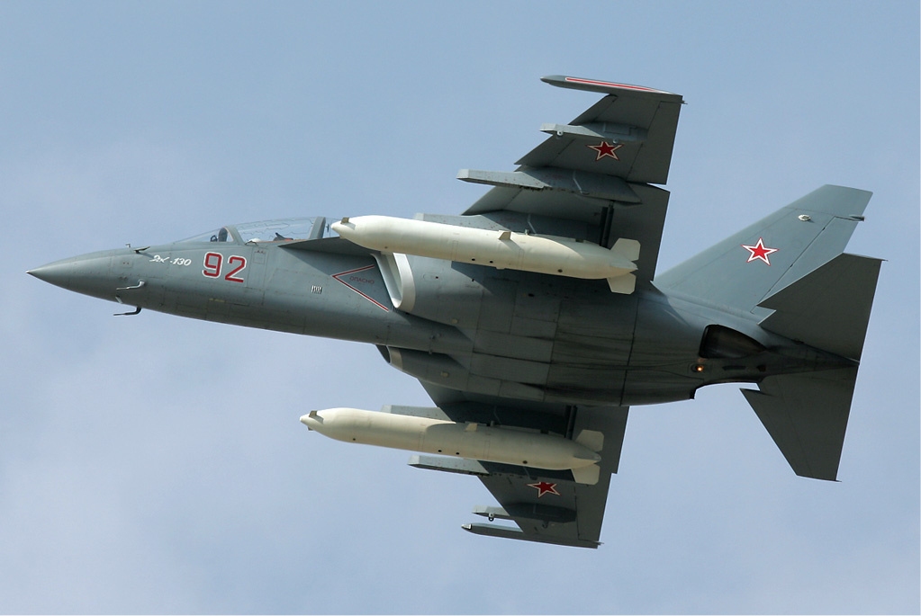 Russian_Air_Force_Yakovlev_Yak-130_Pichugin