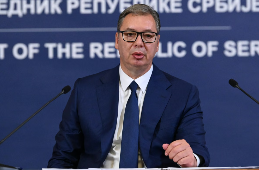 СНС ЗАТРАЖИО ОДГОВОР ОД РТС-А: Ко је прекинуо обраћање председника Вучића у Дневнику 2?