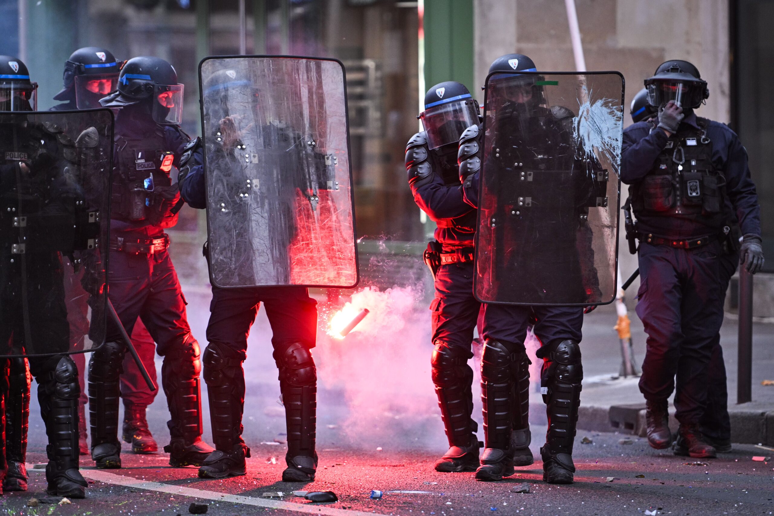French students stage nationwide protests over school conditions
