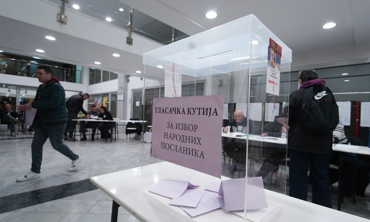 ПОЗНАТО ЈЕ КАДА ЋЕ БИТИ ОБЈАВЉЕНЕ ПРВЕ ПРЕЛИМИНАРНЕ ПРОЦЕНЕ РЕЗУЛТАТА ИЗБОРА: Србија чека ову сатницу