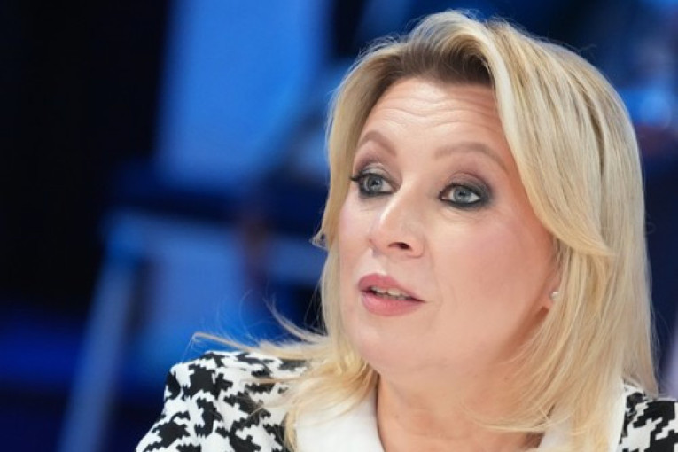 ЗАХАРОВА: Грађанима Црне Горе биће потребна виза за улазак у Русију