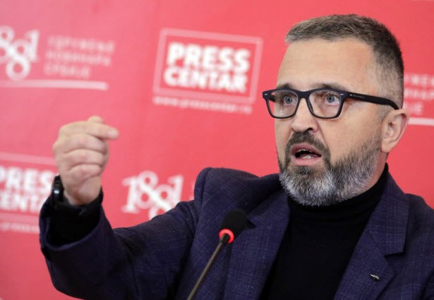 Драган Ј Вучићевић