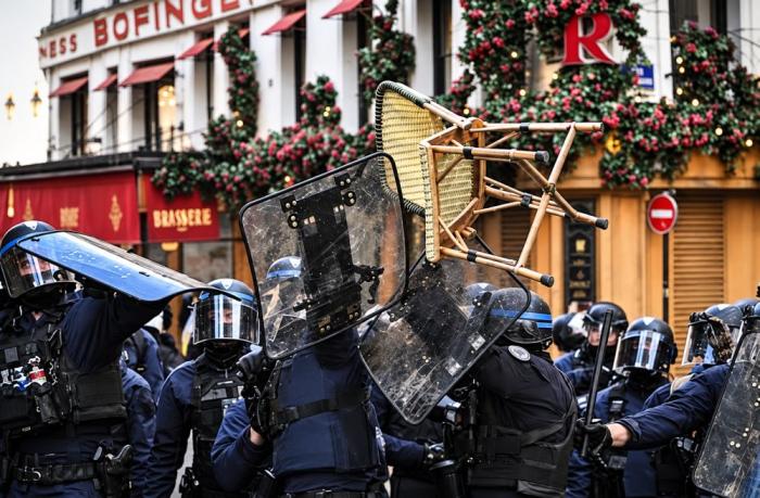 France-protest-171026