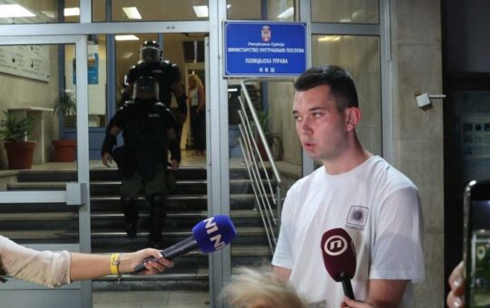 Матеја Николић