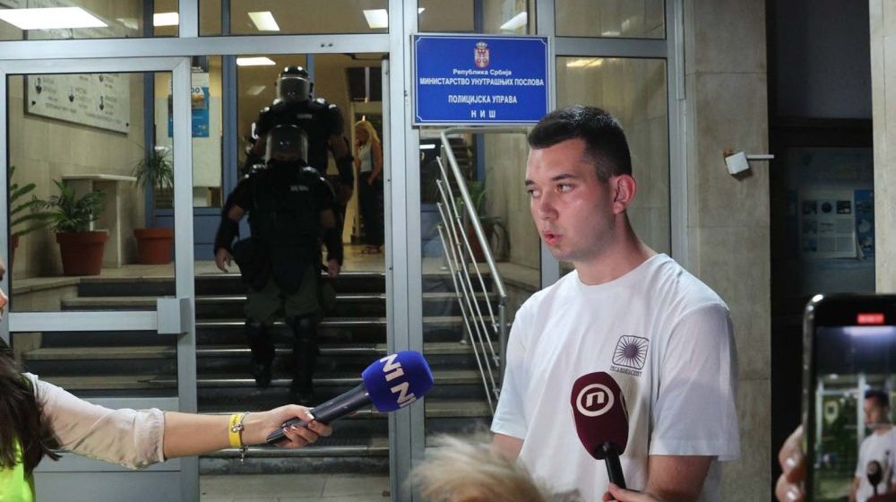 Матеја Николић