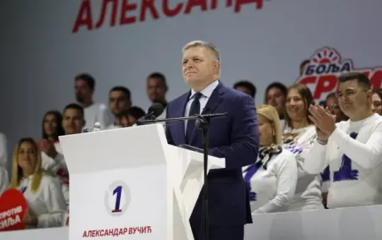 Роберт Фицо у Новом Саду